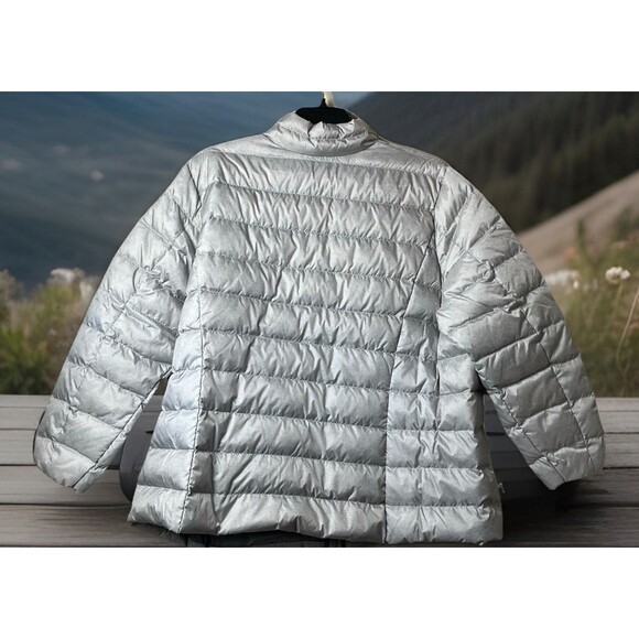 NWT Eddie Bauer Women's Plus CirrusLite Down Jacket Light Grey 2X 650 down - Picture 8 of 9